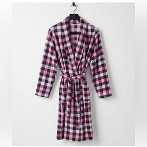 Plaid Women's Robe - Pink and Black